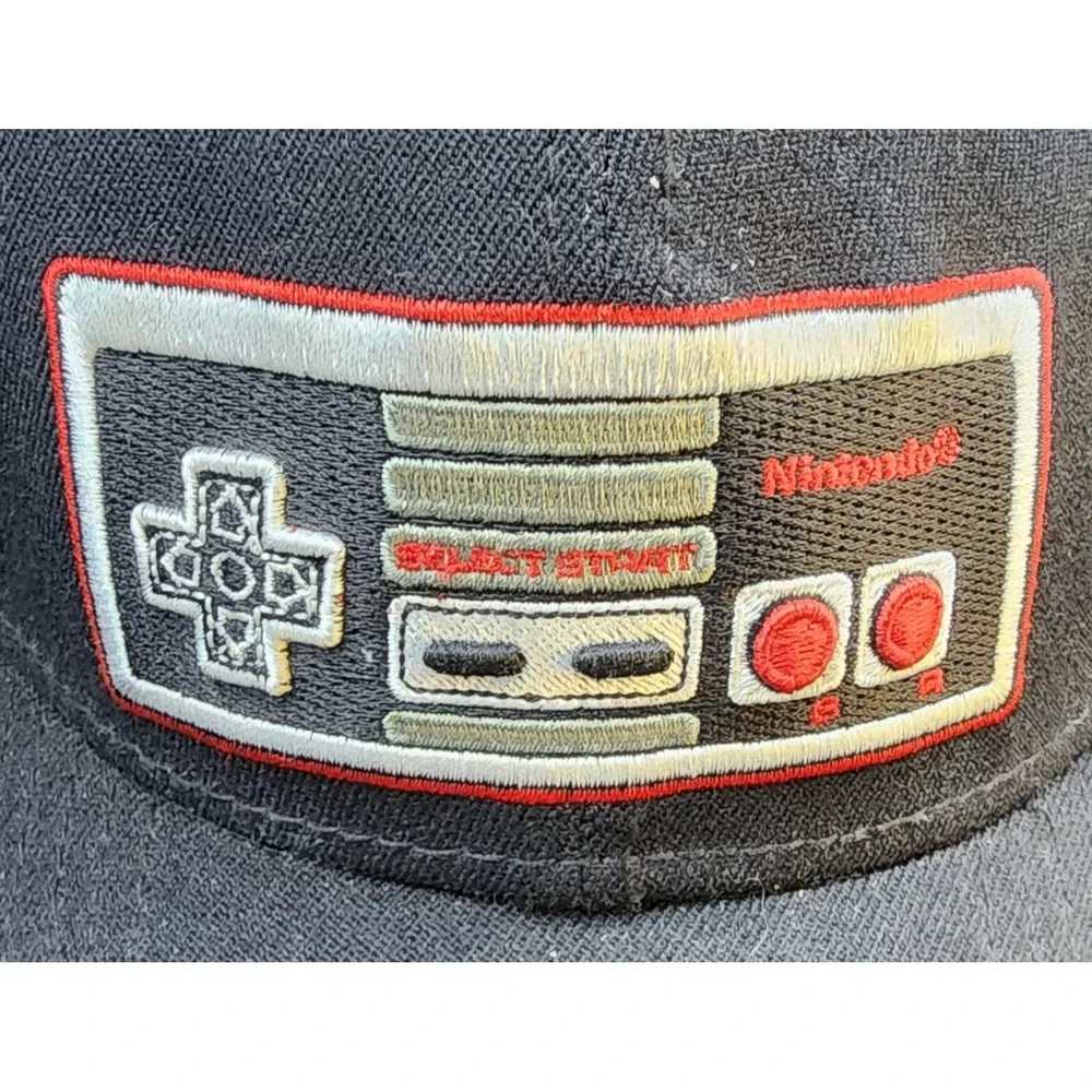 Vintage Nintendo NES Controller Black Red Flex Hat One Size